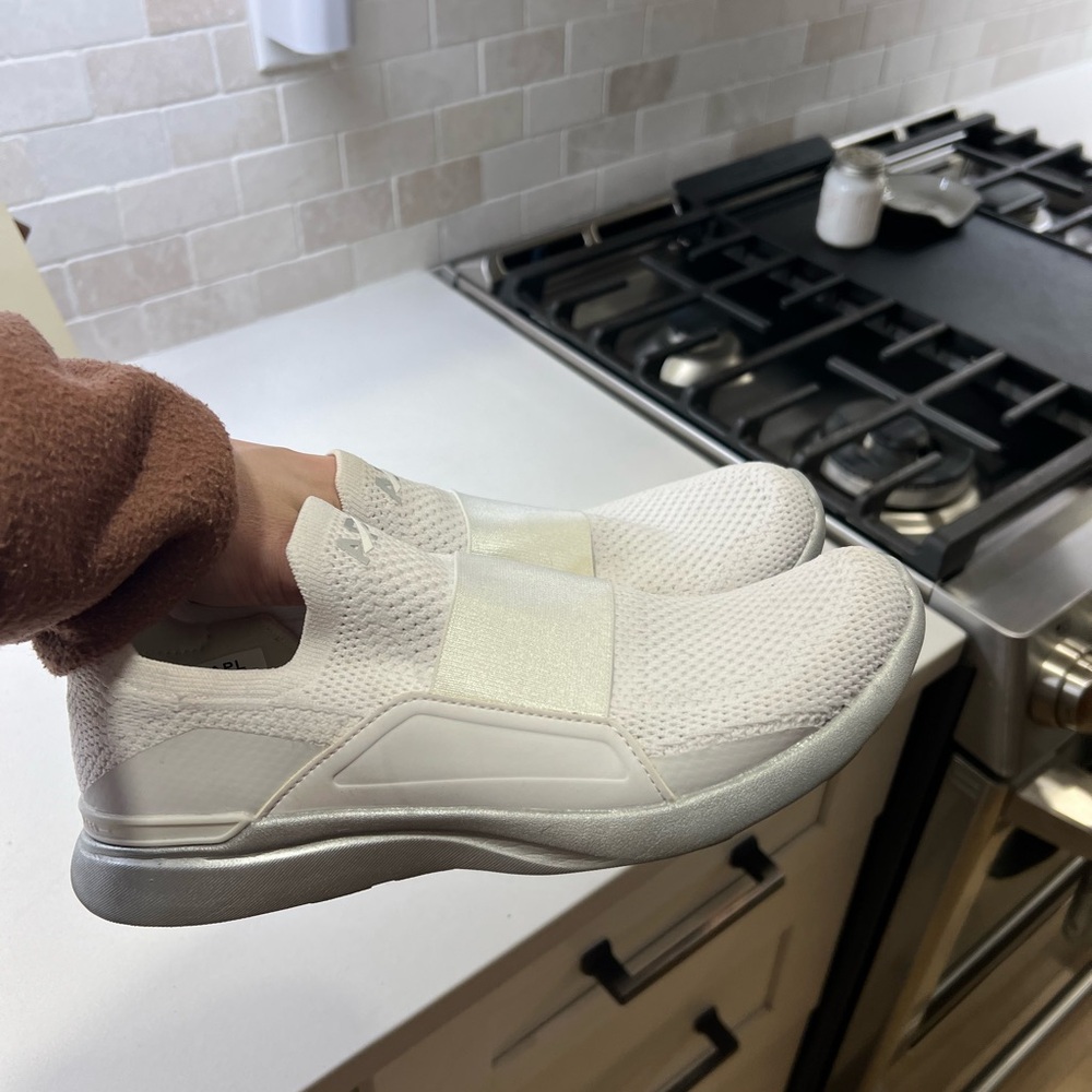 APL Techloom Bliss White - size 9